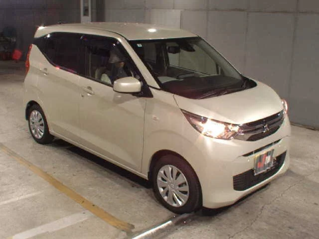 Mitsubishi eK Wagon B33W 2025
